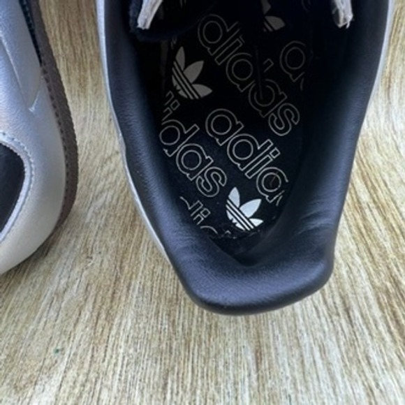 Adidas Samba OG Women's Size 8 Silver Metallic Black Athletic Shoes Sneakers - Picture 5 of 10